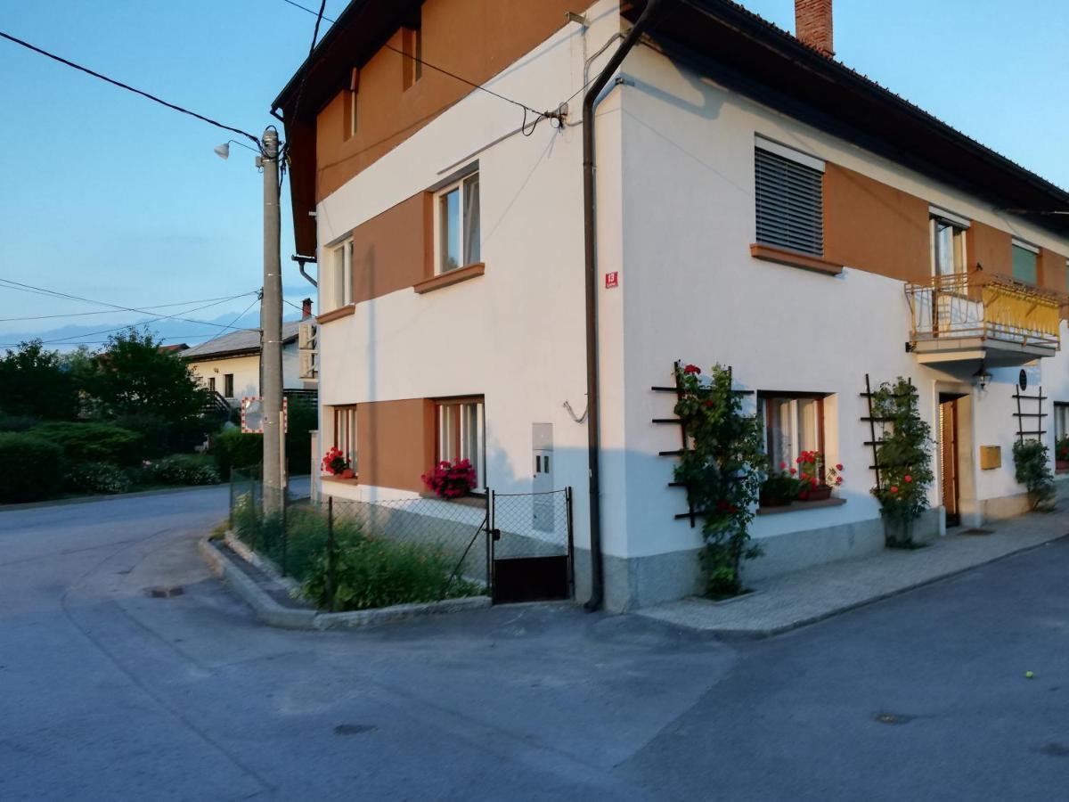 Bed and Breakfast Sobe Šabec Postojna Exteriér fotografie